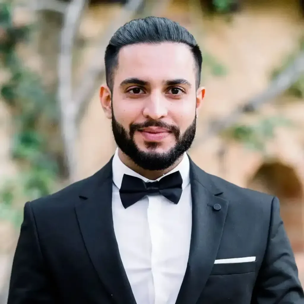 Hassan Fayyaz Co-Founder, Rallys Transfers & Tours