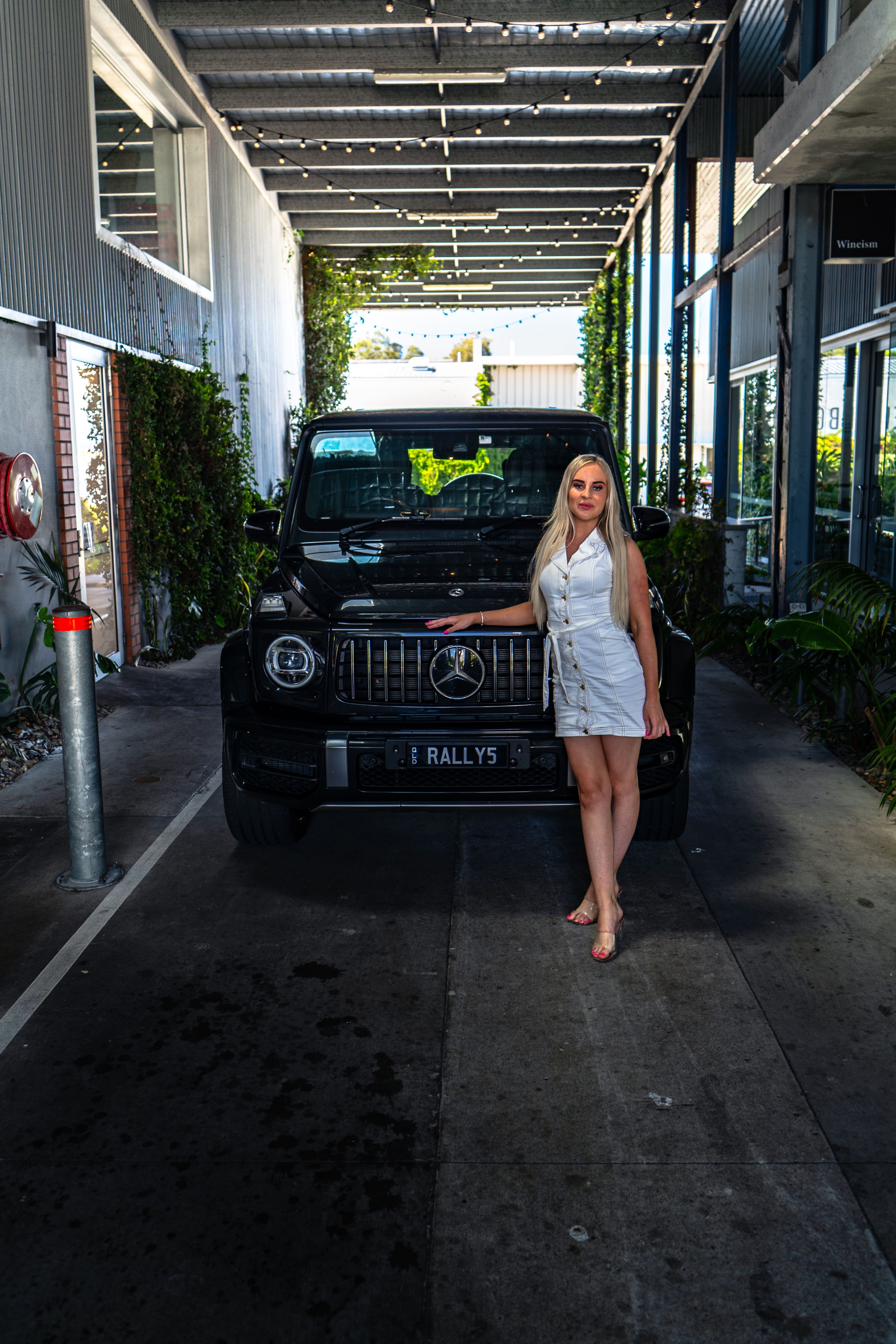Corporate Travel: Why Executives Choose Private Chauffeur Services